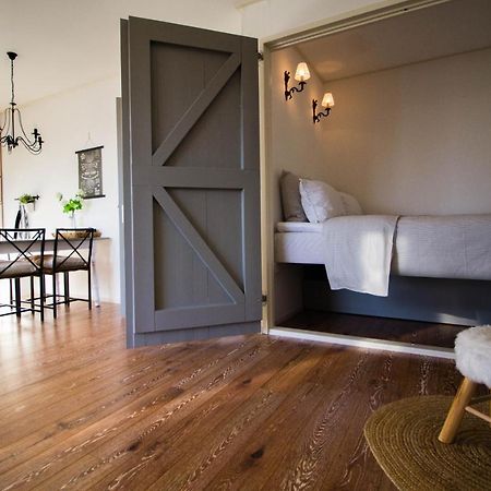 T'Hus Bed & Breakfast Katlijk ภายนอก รูปภาพ