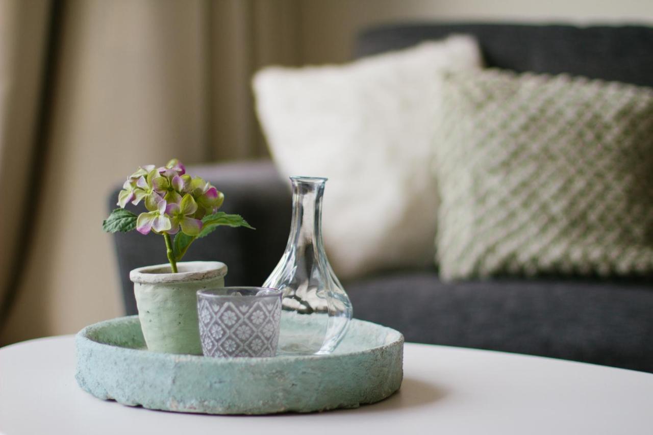 T'Hus Bed & Breakfast Katlijk ภายนอก รูปภาพ