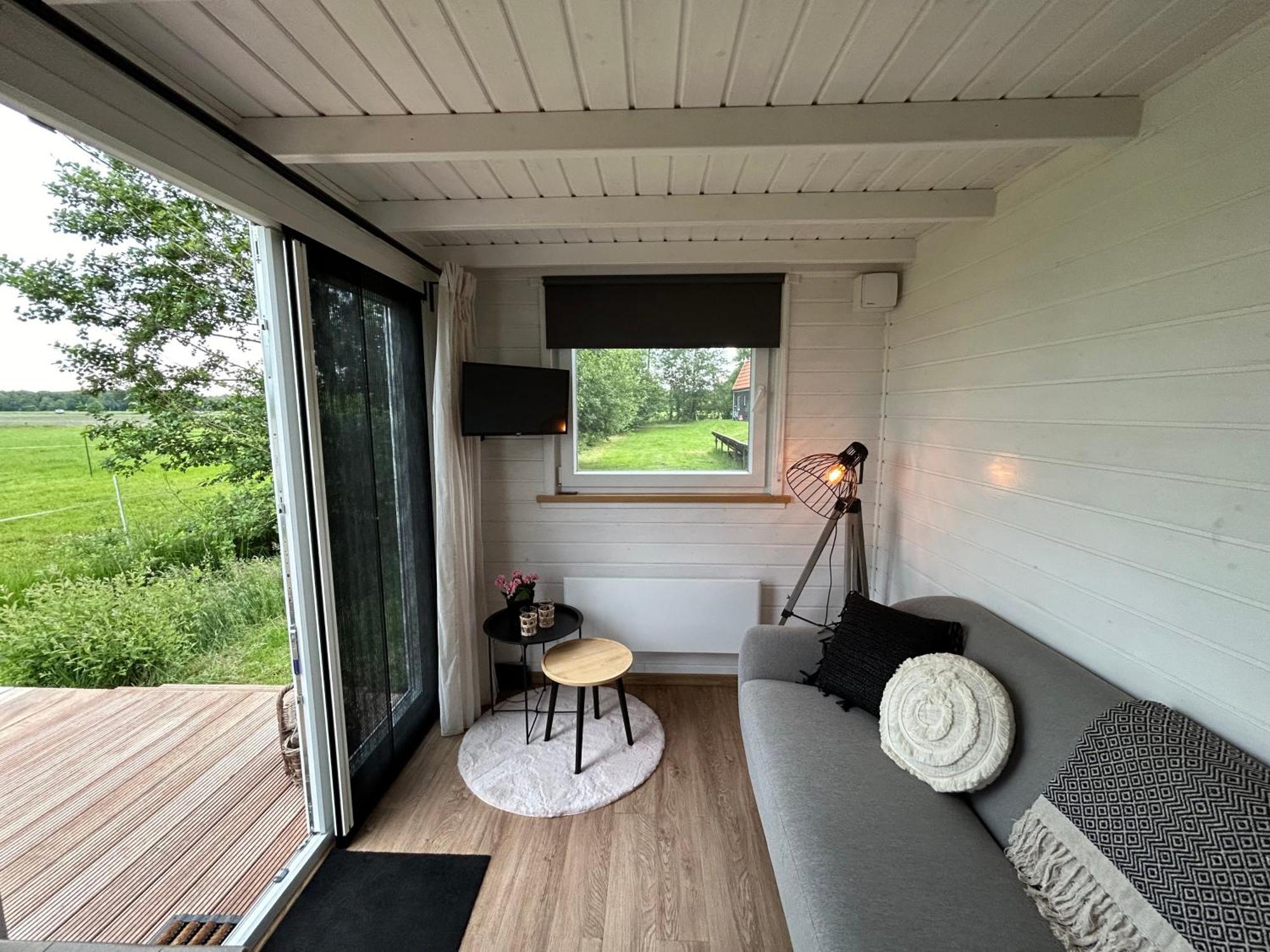 T'Hus Bed & Breakfast Katlijk ภายนอก รูปภาพ