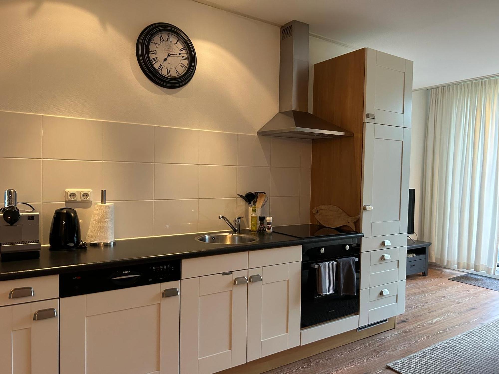 T'Hus Bed & Breakfast Katlijk ภายนอก รูปภาพ